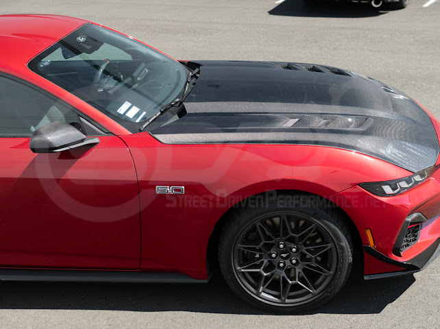 2024-Up Ford Mustang S650 | Terminator Style CARBON FIBER Front Vented Hood